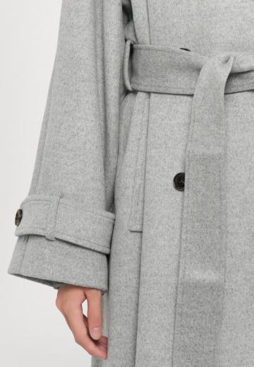 Шерстяное пальто