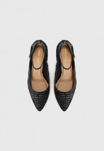 Туфли с ремешком