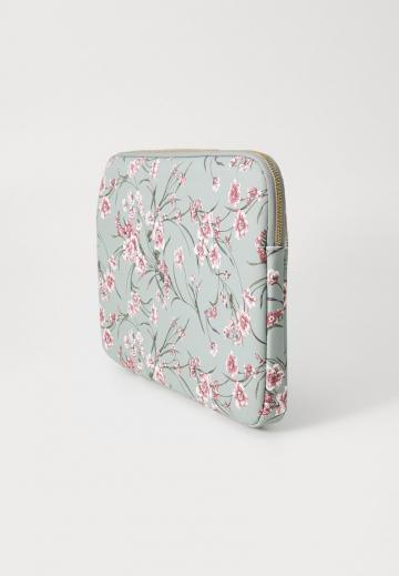 Косметичка