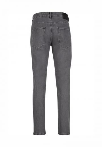 Узкие джинсы