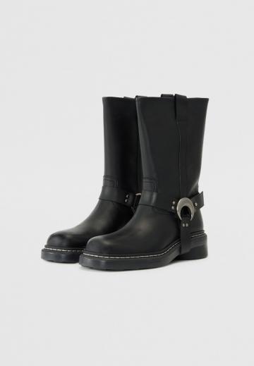 Ковбойские сапожки