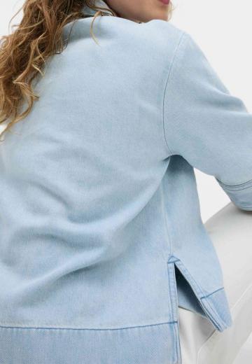 Джинсовая блузка