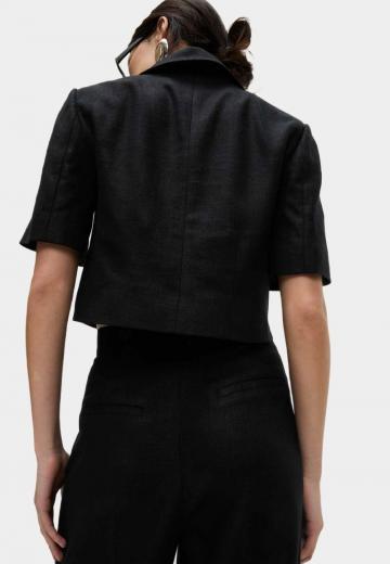 Короткий блейзер