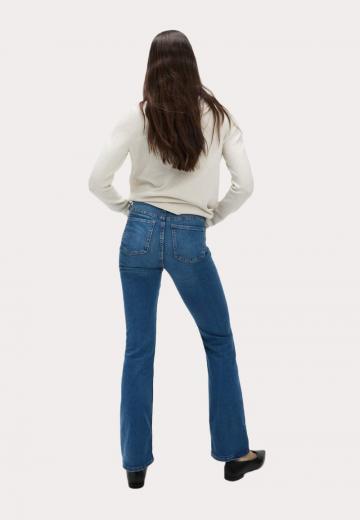 Клешеные брюки