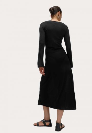 Платье футляр