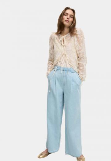 Свободные джинсы