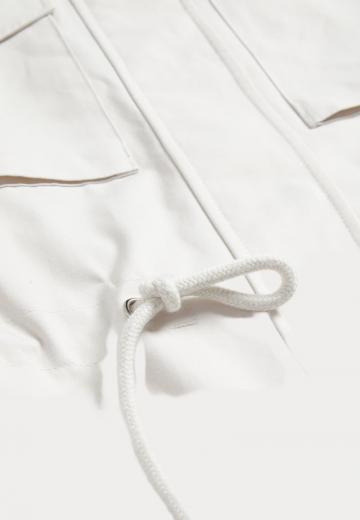 Куртка с накладнымит карманами