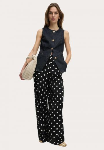 Джинсовая жилетка