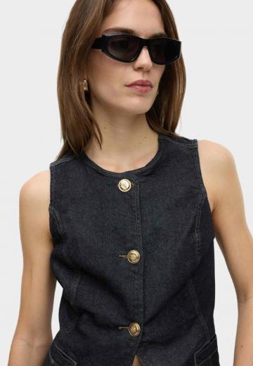 Джинсовая жилетка