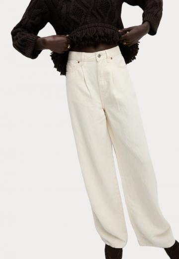 Прямые джинсы