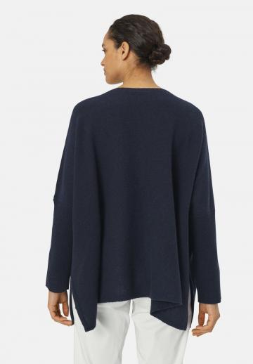 Длинный пуловер