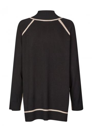 Длинный пуловер