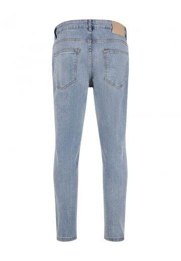 Узкие джинсы