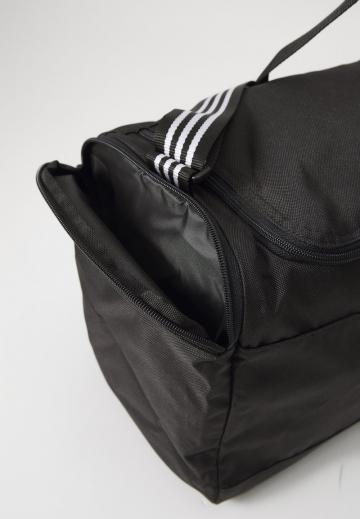 Спортивная сумка