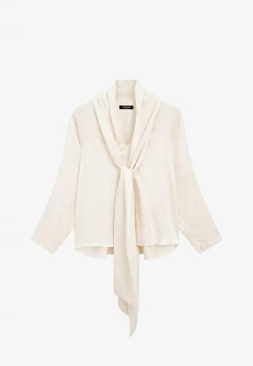 Атласная блузка