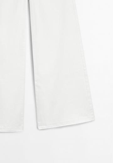 Клешеные джинсы