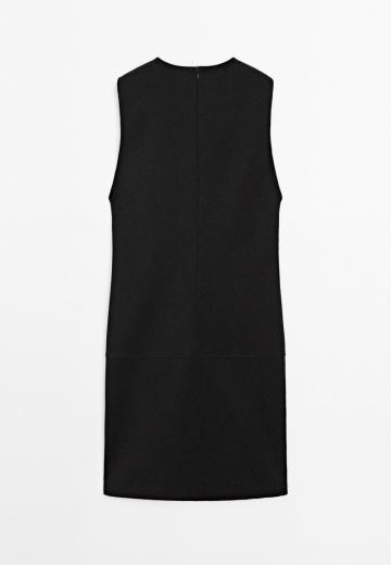 Короткое платье