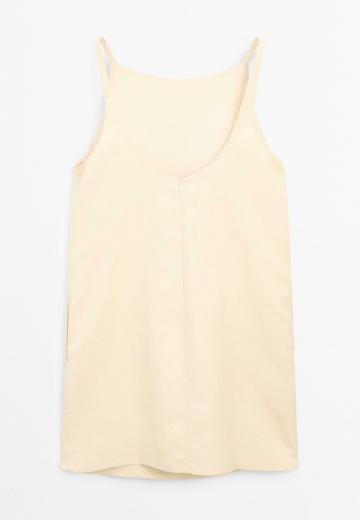 Короткое платье