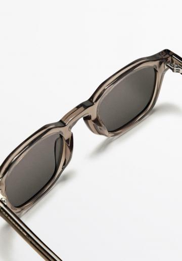 Солнечные очки