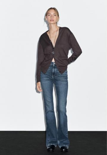 Клешеные джинсы