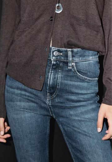 Клешеные джинсы