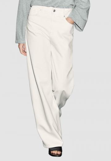 Свободные джинсы