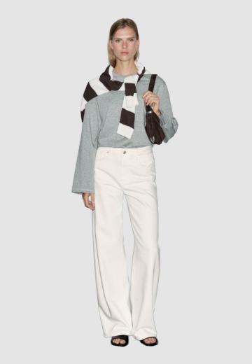 Свободные джинсы