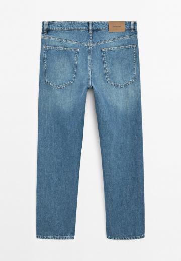 Прямые джинсы