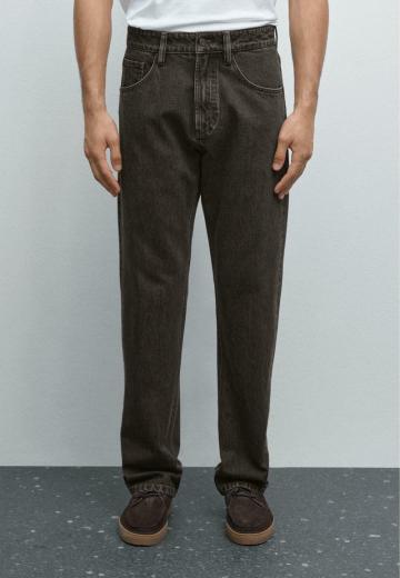 Прямые джинсы