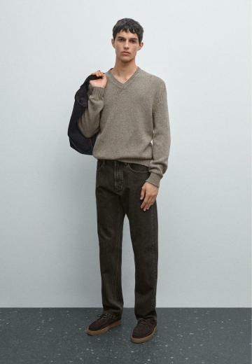 Прямые джинсы