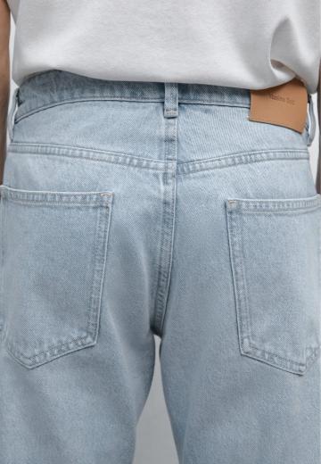 Узкие джинсы