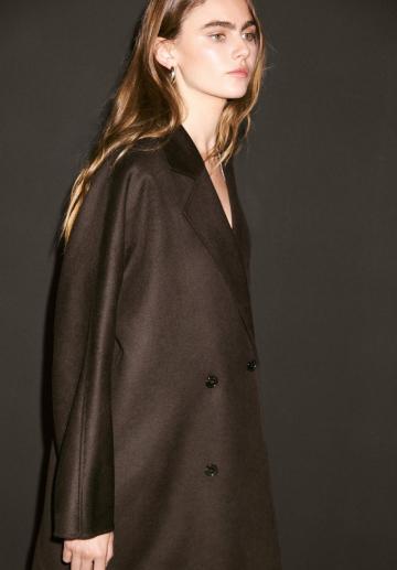 Шерстяное пальто