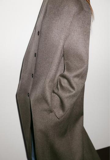 Шерстяное пальто