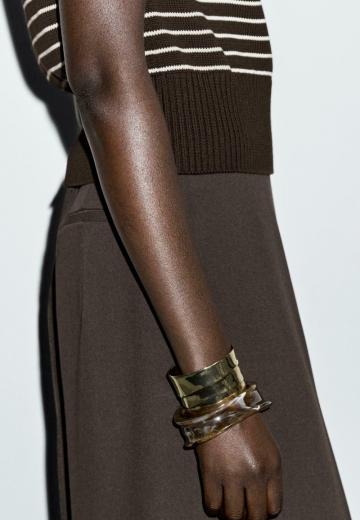 Пуловер с коротким рукавом