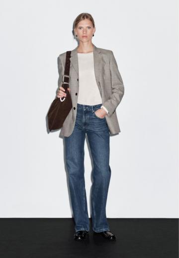 Прямые джинсы