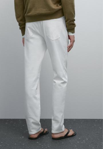 Узкие джинсы