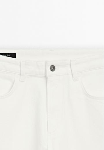 Узкие джинсы