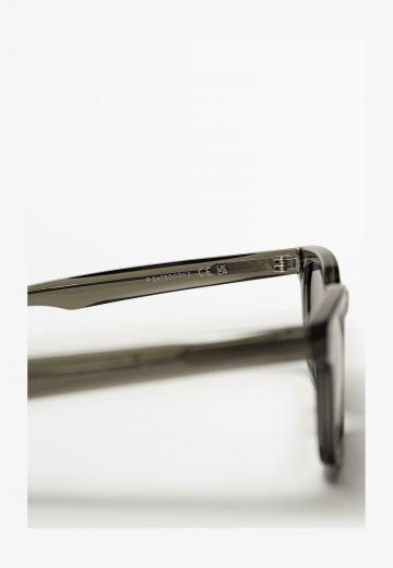 Солнечные очки