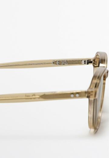 Солнечные очки