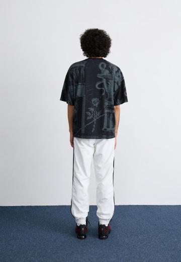 Спортивные штаны