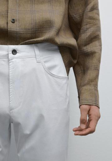 Узкие джинсы