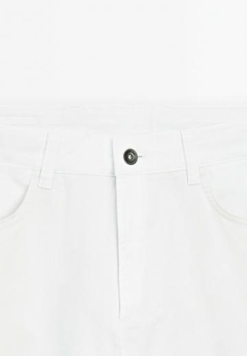 Узкие джинсы