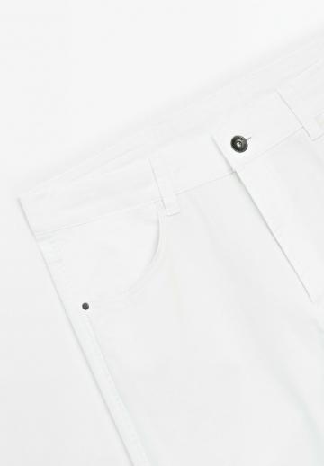 Узкие джинсы