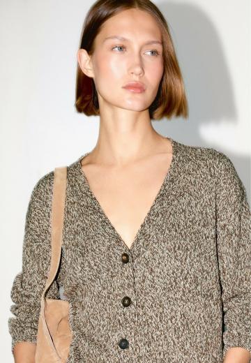 Вязаная кофта