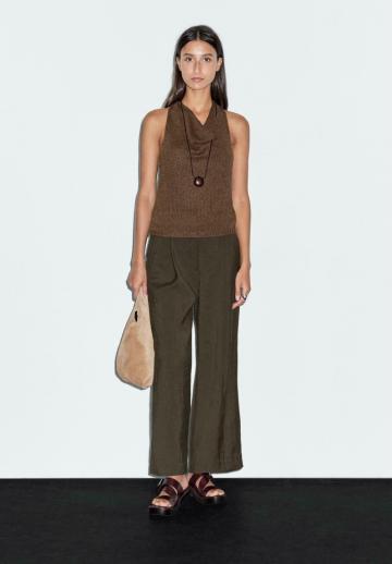 Пуловер без рукавов