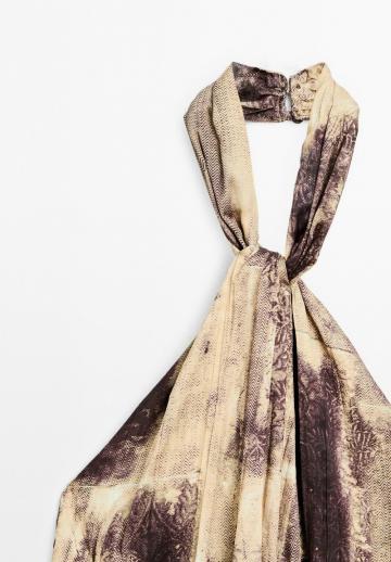 Блузка без рукавов