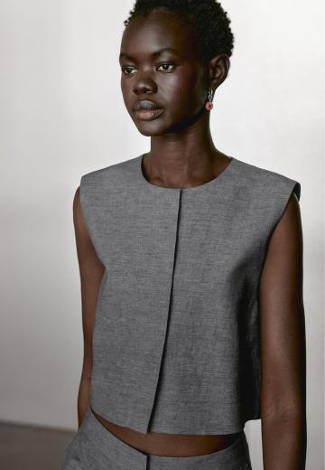 Короткая куртка