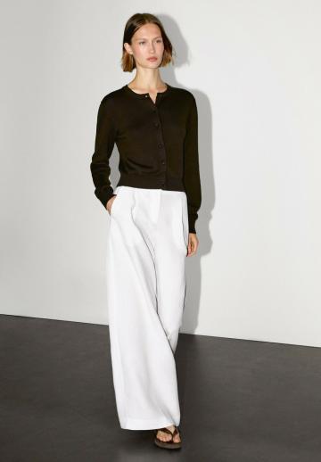 Вязаная кофта