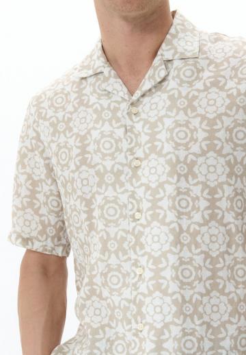 Рубашка с коротким рукавом