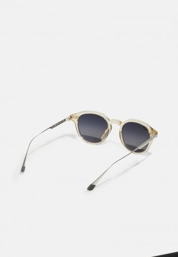 Солнечные очки